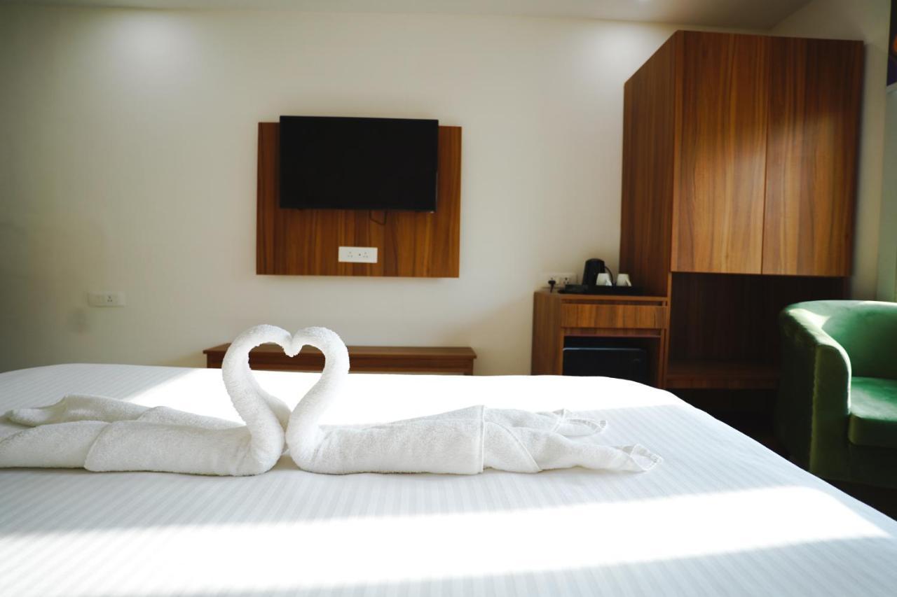 Signum CityScapes Mohali Kharar Exterior foto