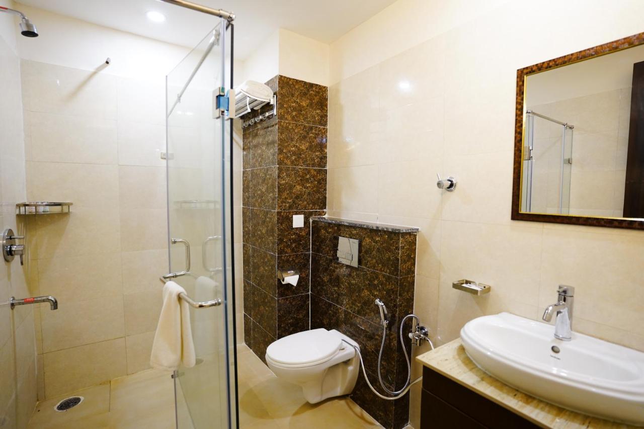 Signum CityScapes Mohali Kharar Exterior foto